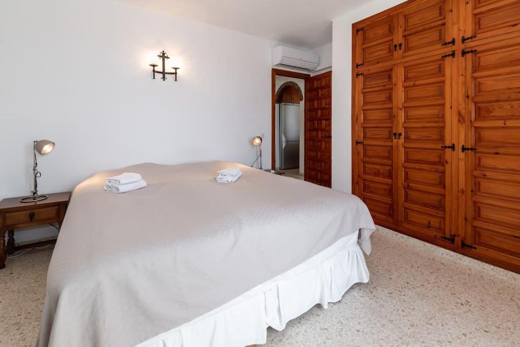 Oasis 16 Leilighet Nerja Eksteriør bilde